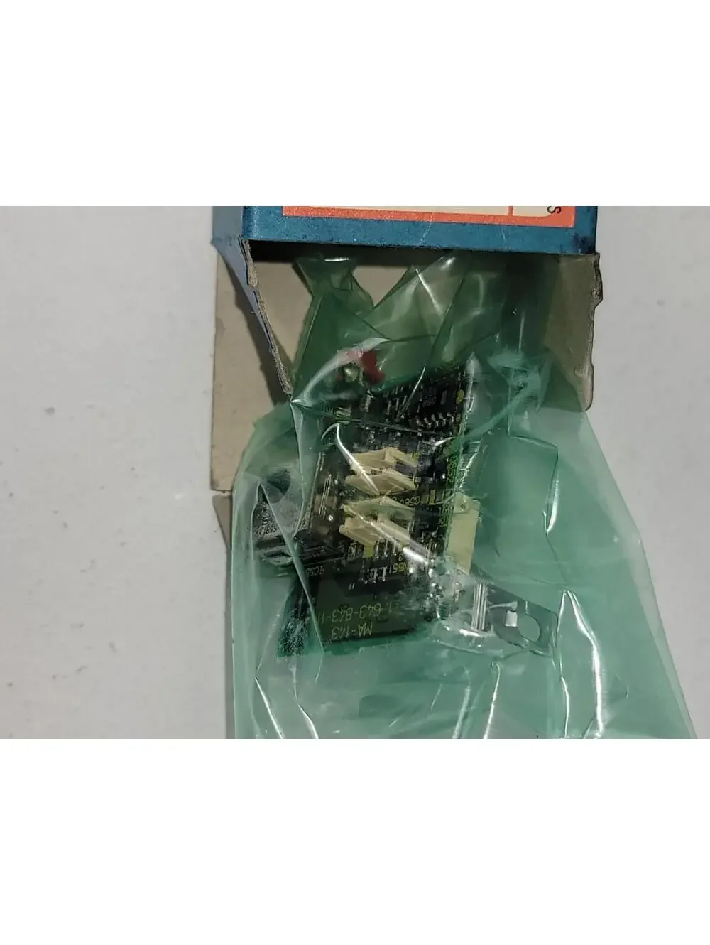 A-7063-175-A Sony replacement parts for CCD-71B Mounted C.Board, MA-14 SONY NIB